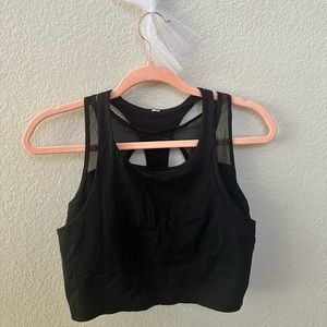 Size 10 black lululemon tank top built in bra